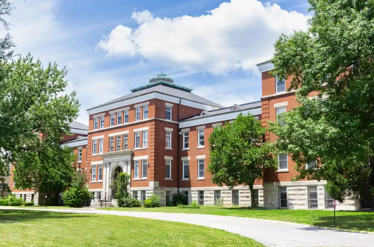 ST. LOUIS Campus