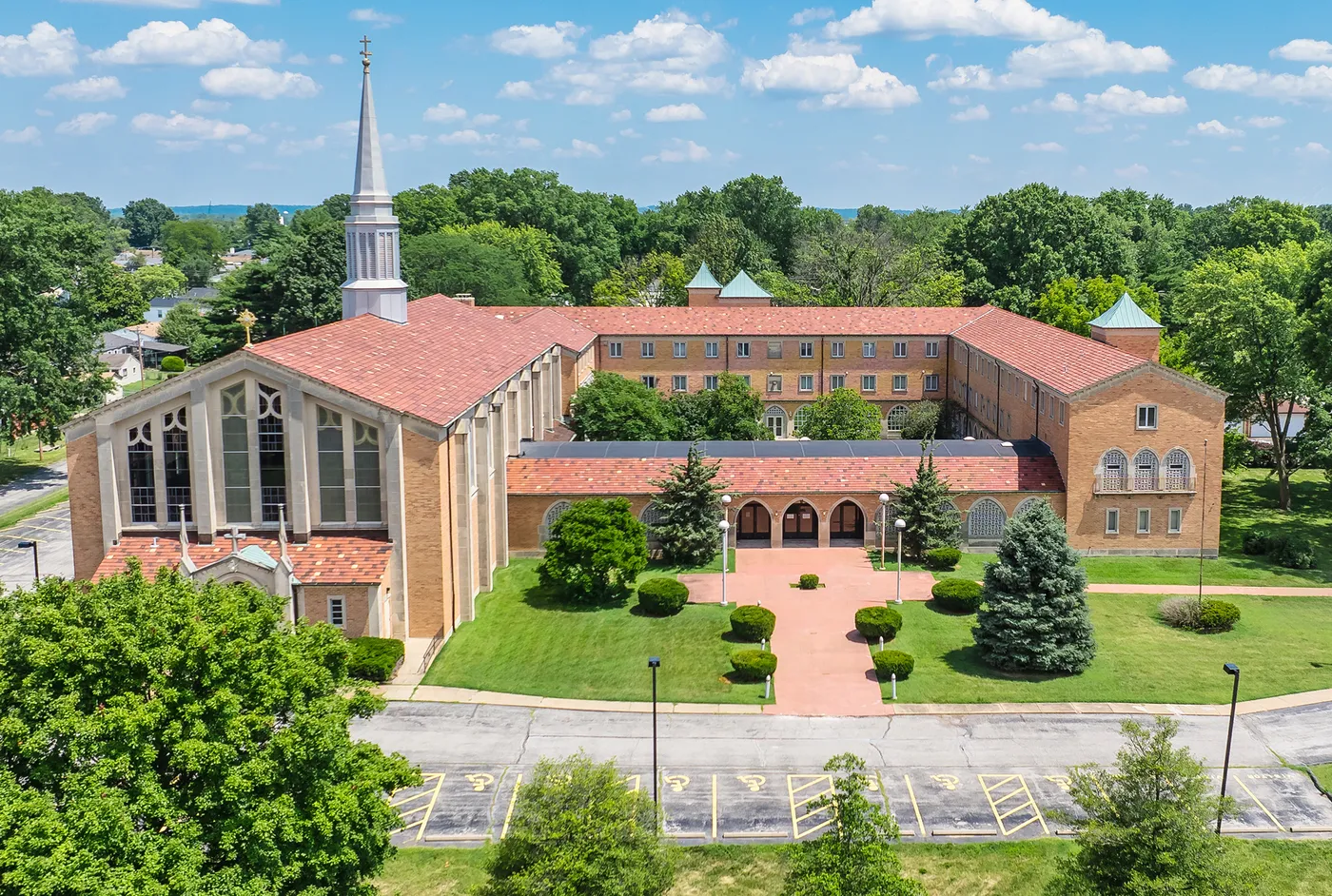 Olivet University St. Louis Missouri campus photo 3